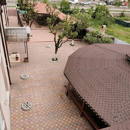 Habibi Aparthotel Pascani Exterior photo